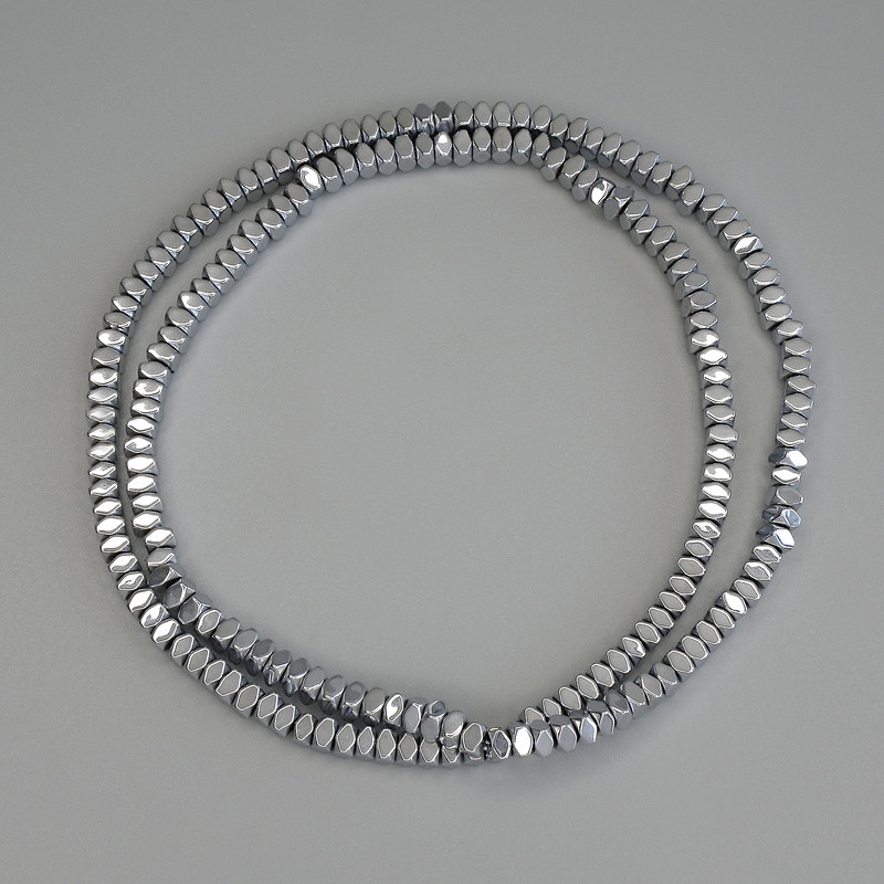 Mărgele hematit culoare argintiu, cu fațete, rondel pătrat 3x2 mm ± pe fir, lungime 40 cm