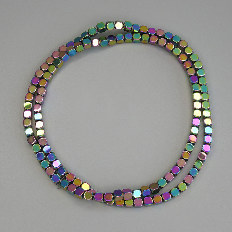 Mărgele din hematit curcubeu, cuburi 3×3 mm, pe sârmă, lungime 40 cm+