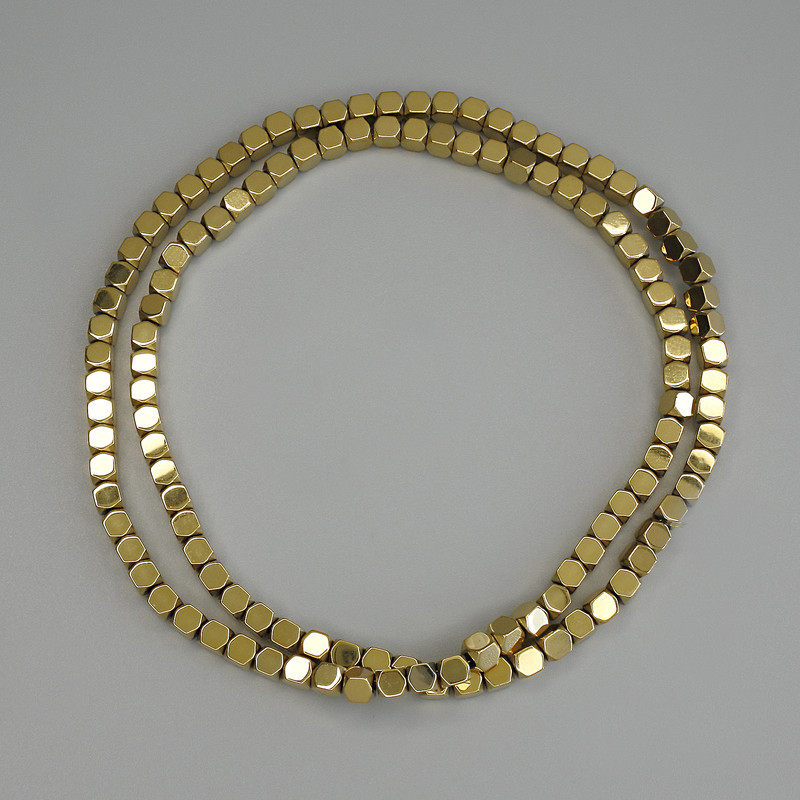 Mărgele de hematit culoare aurie, multifacetate, 4×4 mm, pe fir, lungime 40 cm+