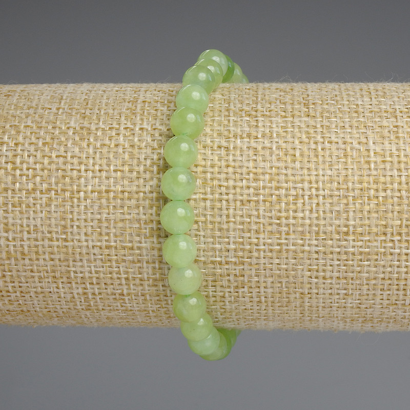 Brățară din crizolit (olivin) – bile netede de 6 mm, lungime 18 cm, bază elastică