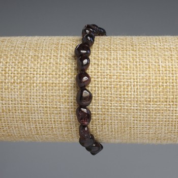 Brățară din granat facetat, diametrul 5–11×5–8 mm, lungime 18 cm, elastică