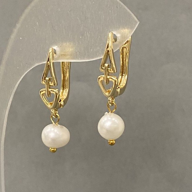 Cercei cu perle de râu, diametrul 7×6 mm, lungimea 28 mm