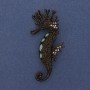 Broșă-pendent Cal marin cu strasuri colorate, email maro, metal auriu 63×31 mm+