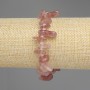Brățară din fragmente de cuarț căpșună, diametrul 10–14×3–5 mm +/-, mărgele de 3 mm +/-, lungime 18 cm +/- pe bază elastică