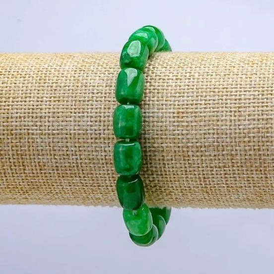 Brățară din piatră crizopaz artificială pe elastic, în formă de butoi, diametrul 9×11 mm, lungime 18 cm