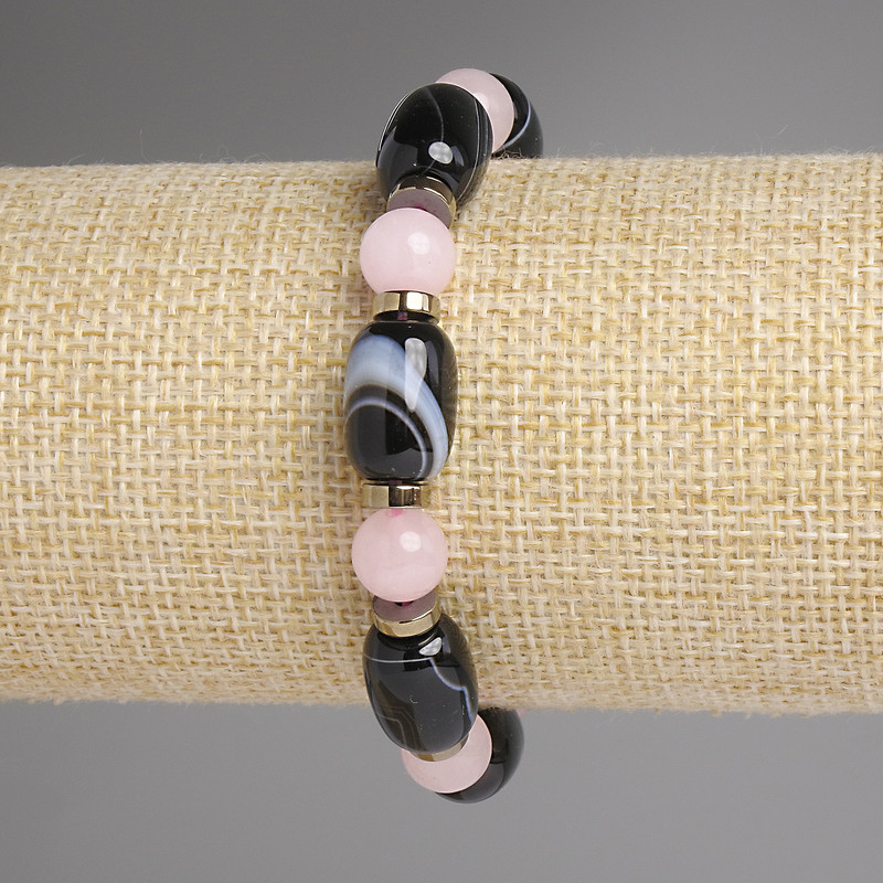 Brățară cu cuarț roz, mărgele rotunde 8 mm, agat baril 14×10 mm, hematit rondel 6×2 mm, lungime 18 cm, pe elastic