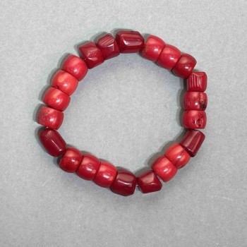 Brățară din coral, fason tăiat, 8–12×11 mm ±, lungime 18 cm ±, elastică