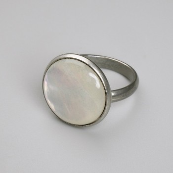 Cercei cu sidef 22 mm ±, metal argintiu