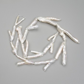 Mărgele baroce cu nuanță de «benzină» 21-33×15-17mm ±, lungime 37 cm