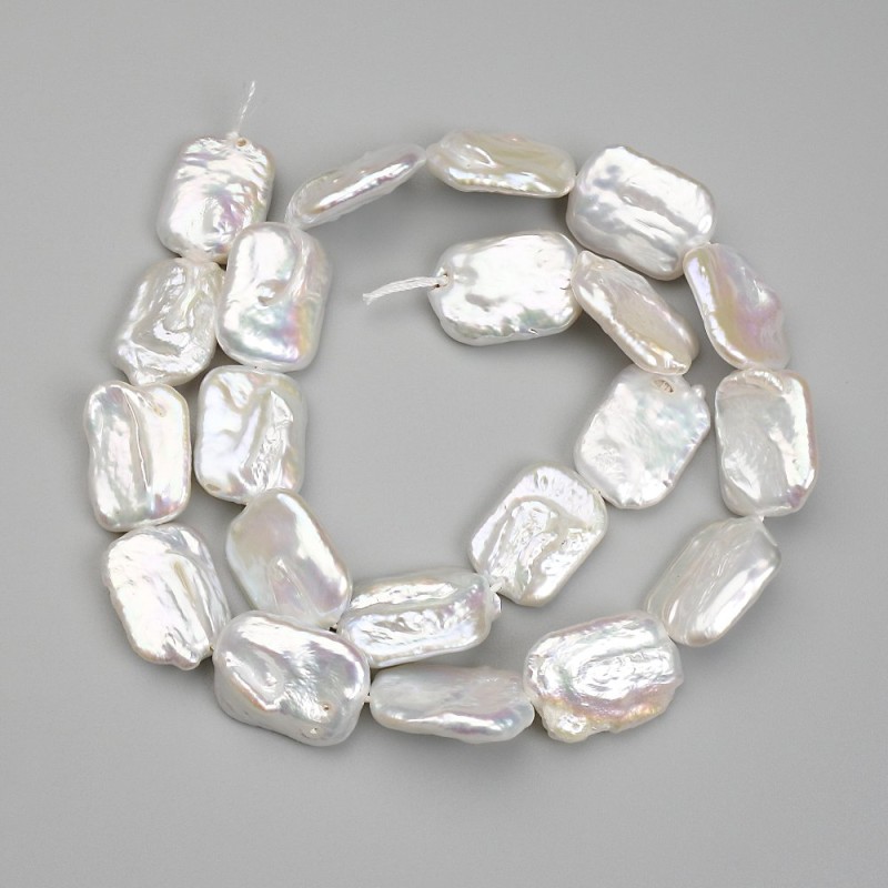 Mărgele baroce cu nuanța «benzină», diametrul 18×12,5–13,5 mm, lungime 38 cm ±