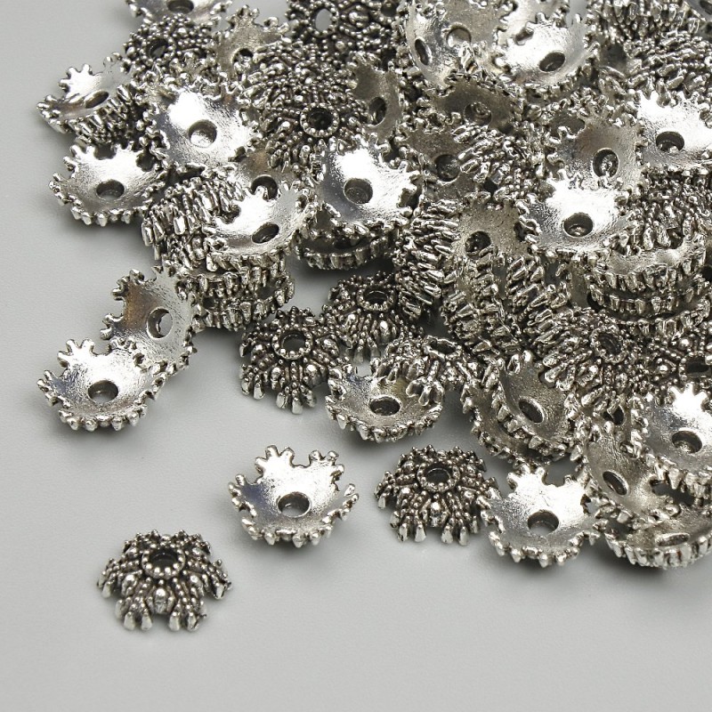 Capace pentru mărgele, diametru 7 mm, gaură 1,5 mm, culoare argintiu, ambalaj 20 g ± (~99 buc.)