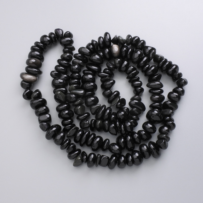 Mărgele argintii din obsidian natural, fațetate, pe fir, diametrul 9-13×4-7 mm, lungime 80 cm