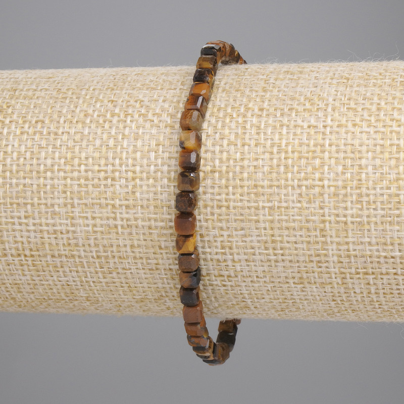 Brățară din ochi de tigru facetat, cub, diametrul 4×4 mm, lungime 18 cm, elastic