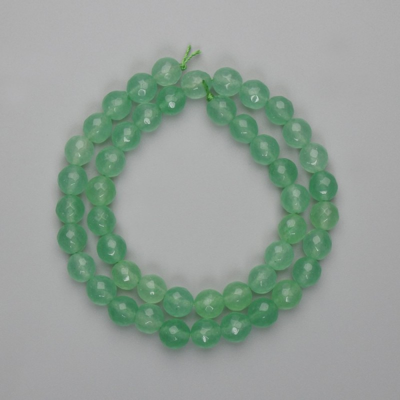 Mărgele din nefrit, formă sferică tăiată, diametrul 8 mm ±, lungime 37 cm ±, pe fir