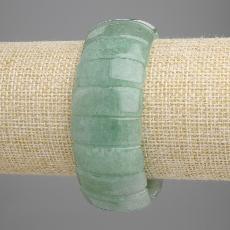 Brățară din nefrit, verigi de 25×10 mm, lungime 18 cm, elastică