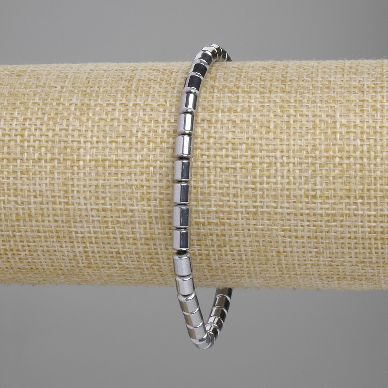 Brățară din hematit cilindric 5×4 mm ± culoare argintiu, lungime 18 cm ± elastică