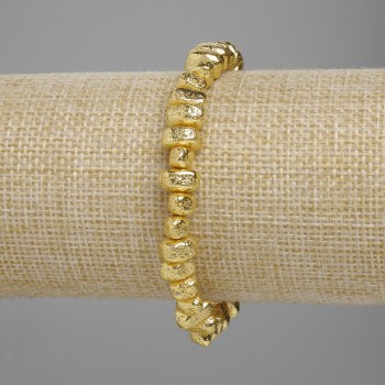 Brățară din lavă cu finisaj metalic auriu, mărgele poroase, dimensiuni 6,5–8,5 × 4–5 mm, lungime 18 cm, pe elastic