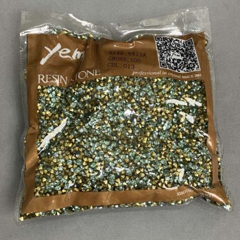 Strasuri albastre, diametru 3 mm ±, ambalaj 105 g (±)