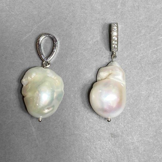 Pandantiv cu perle baroce 23×18 mm +/- (dimensiuni asortate), lungime 40 mm+