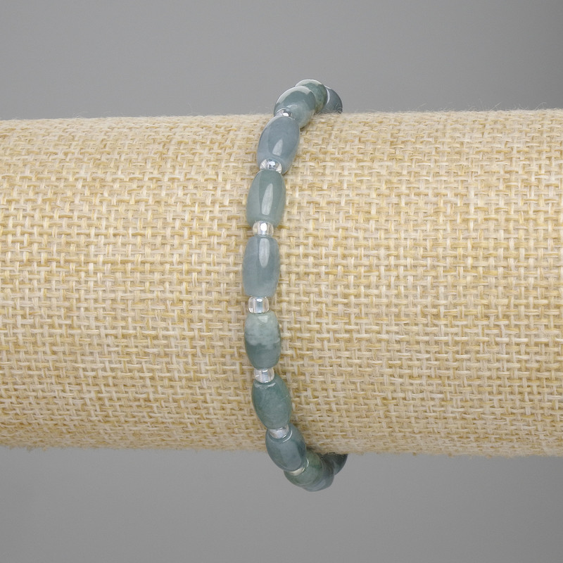 Brățară din jadeit, mărgele baril, diametru 8×5 mm ±, mărgele de 3 mm ±, lungime 18 cm ±, pe bază elastică