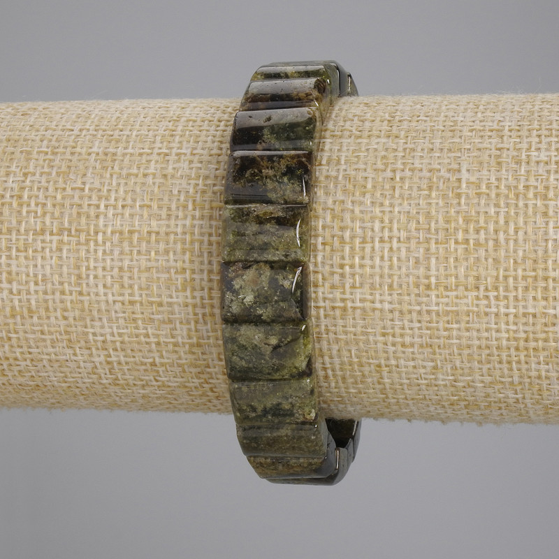 Brățară din piatră naturală Grosular, zale de 13×9 mm, lungime 18 cm, elastic