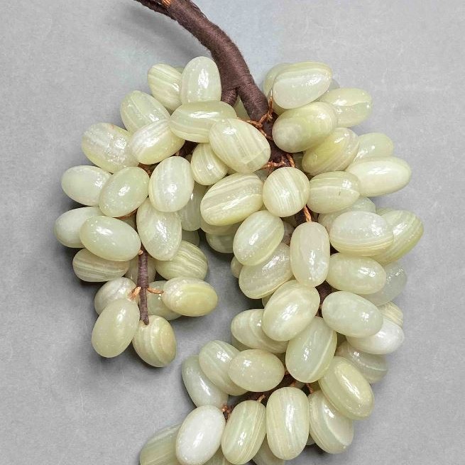 Ciorchine decorative de struguri din onix natural, flexibil, diametrul 21-25 mm ± dimensiuni ~20x15x7 cm+