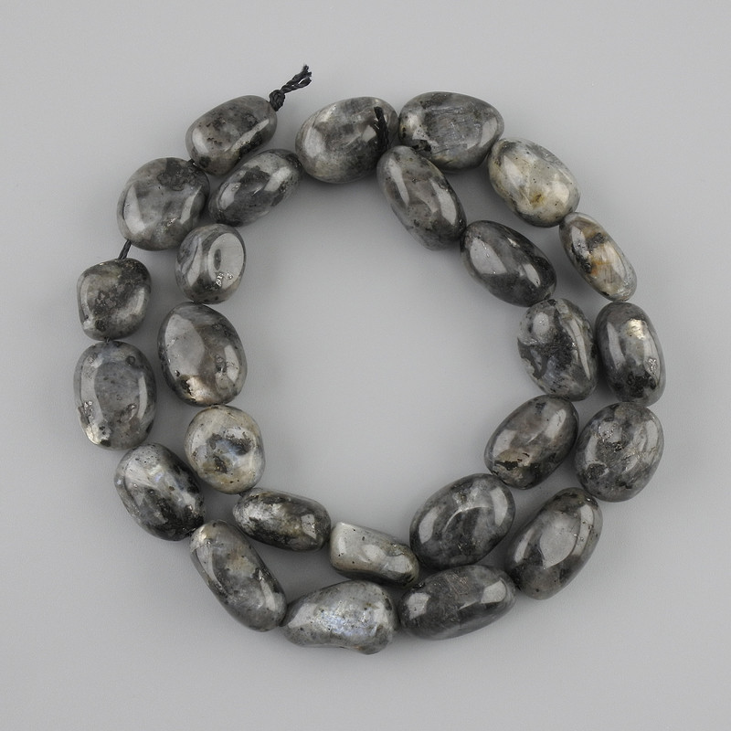 Mărgele Labradorit, formă galet, diametrul 13–16×10–12,5 mm, 5 mm ±, lungime 39 cm ± pe șnur