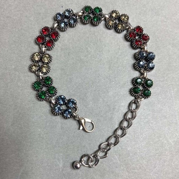 Brățară cu cristale colorate, metal argintiu, 18-22 cm+
