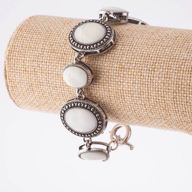 Brățară în reducere din sidef, montură „punct cruciuliță”, piatră ovală 26×21 mm și 17×13 mm, 7 buc., lungime 18–21 cm