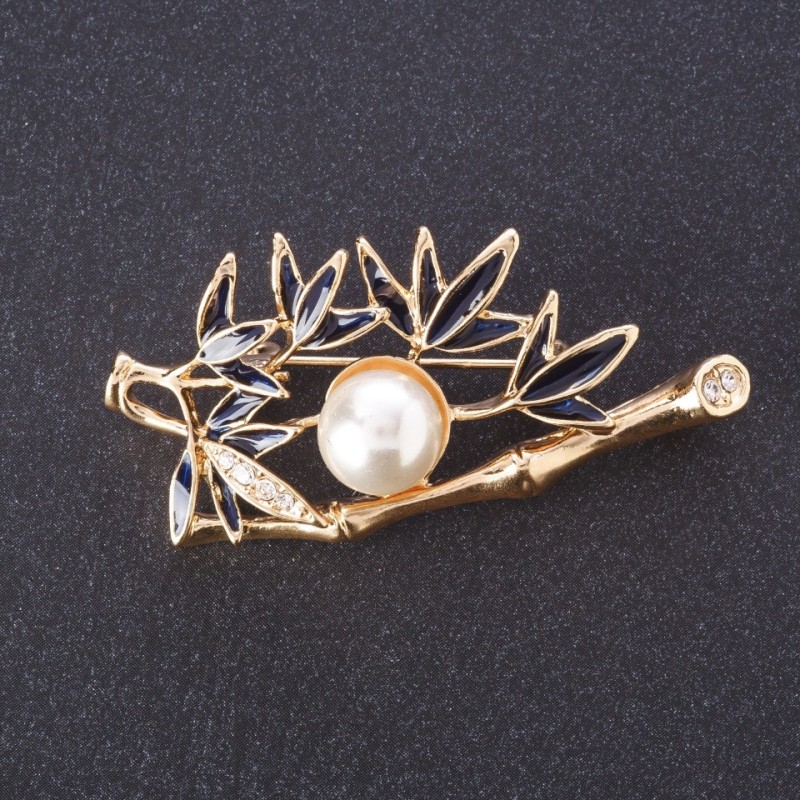 Broșă «Bambus înflorit» floral 5×2,5 cm culoare metalică «auriu»