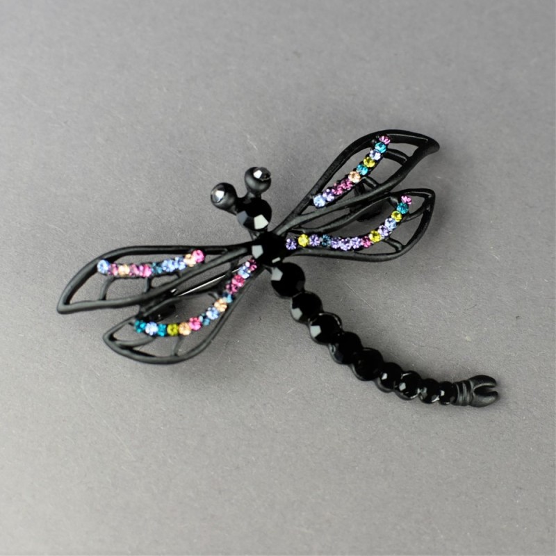 Broșă «Libelula regina nopții» 5×6 cm, metal negru, cristale colorate