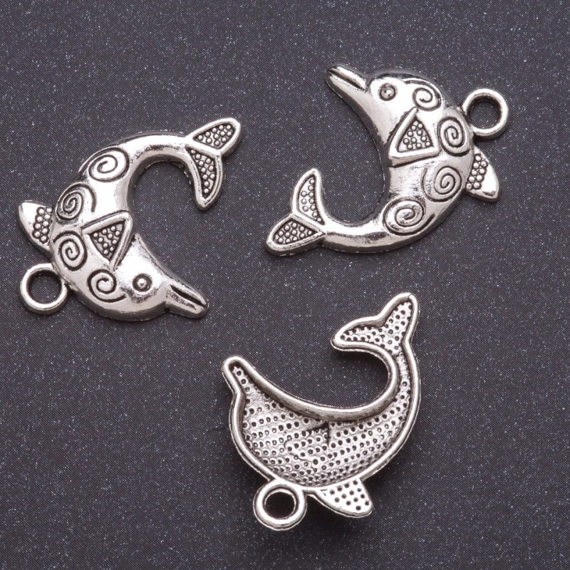 Pandantiv Delfin, diametru 4 mm, lungime 31 mm, metal gri, finisaj, 20 g +/- 8 bucăți