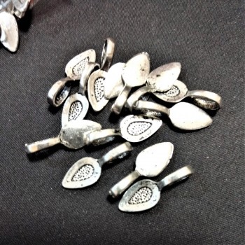 Bază pentru cabochon 21 mm, fără gaură, 20 g, aproximativ 22 buc.