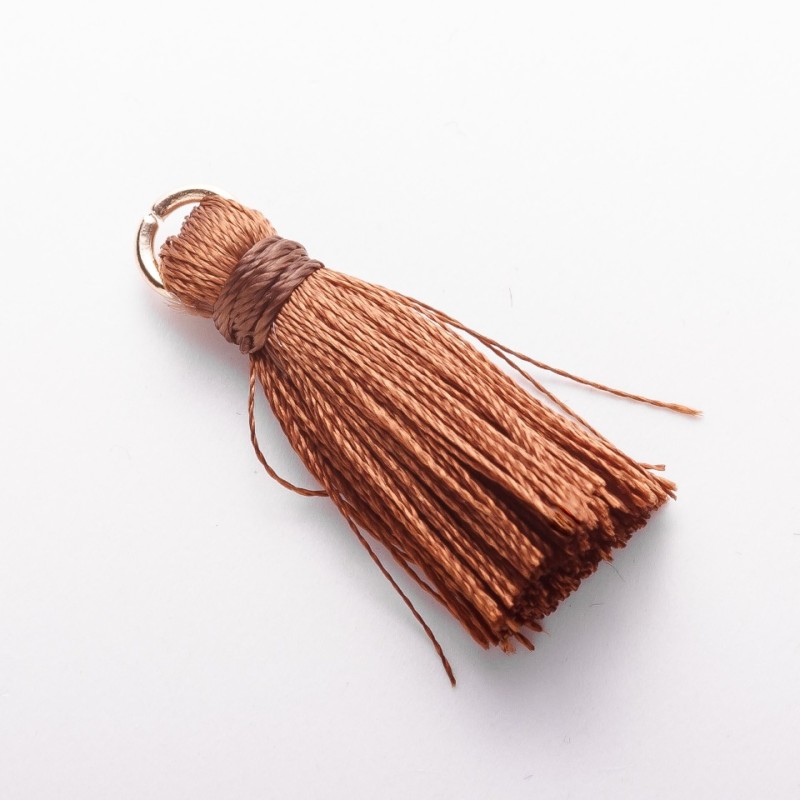 Componentă pentru handmade: Perie mică din mătase cu inel, L cm, diametrul 5 mm, preț per bucată