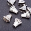 Capace terminale pentru mărgele, diametru 16×16×8 mm, gaură 4×5 mm, ambalaj de 20 g ± 8 buc