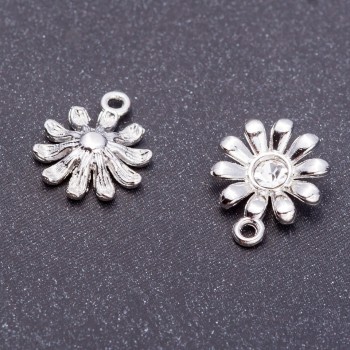 Pandantiv «Margaretă» argintiu deschis, diametru 13 mm, lungime 16 mm, set de 9 bucăți