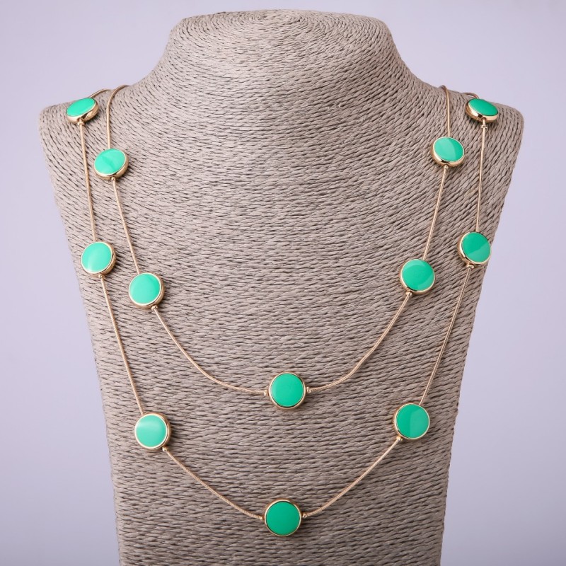 Colier cu lanțuri lungi, monedă verde, lungime 66–70 cm