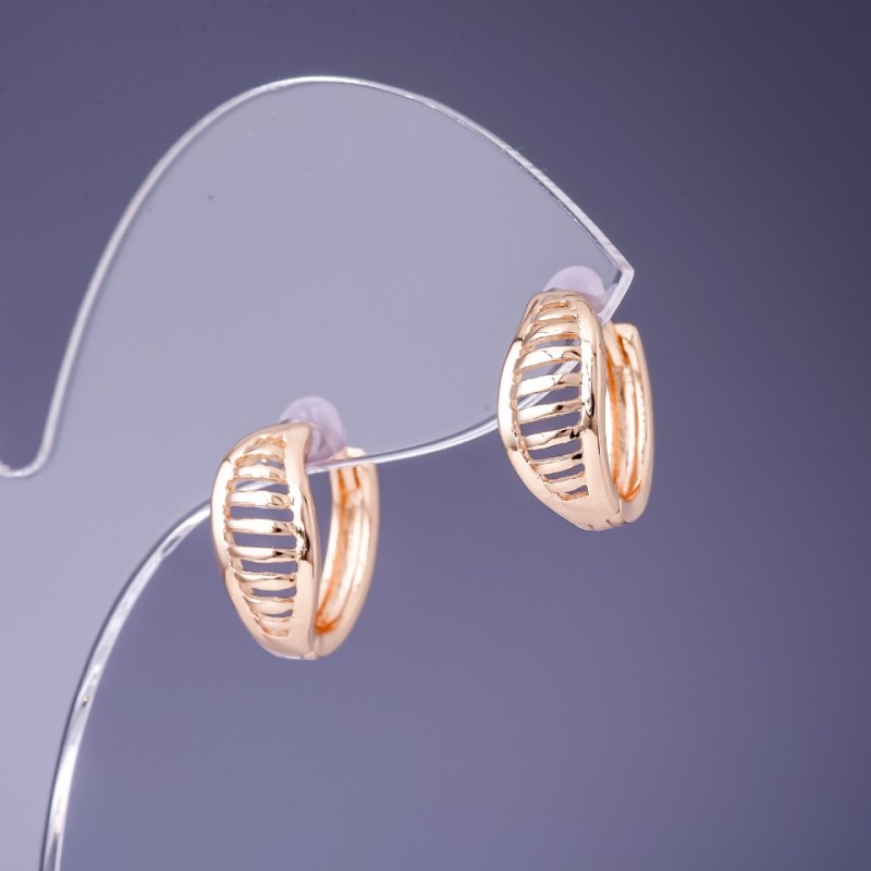 Cercei Xuping 6x13 mm placare cu aur 18K