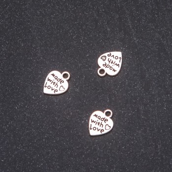 Pandantiv Inimă 9x12 mm, ambalaj 20 g ± 31 buc