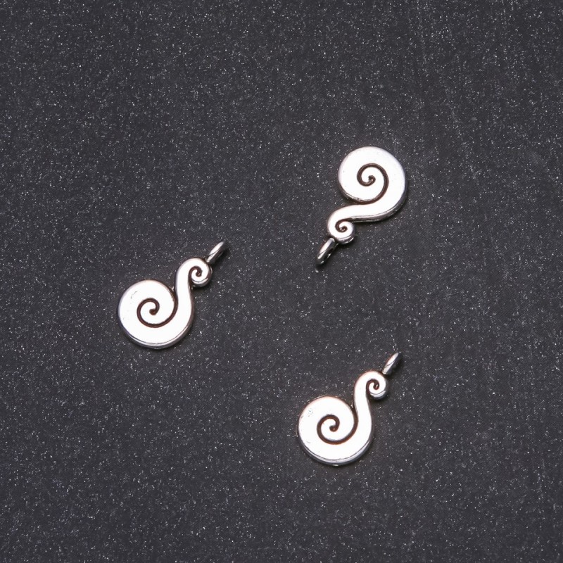 Furnituri pentru bijuterii – pandantiv încolăcit 18×10 mm, ambalare 20 g, ±15 buc
