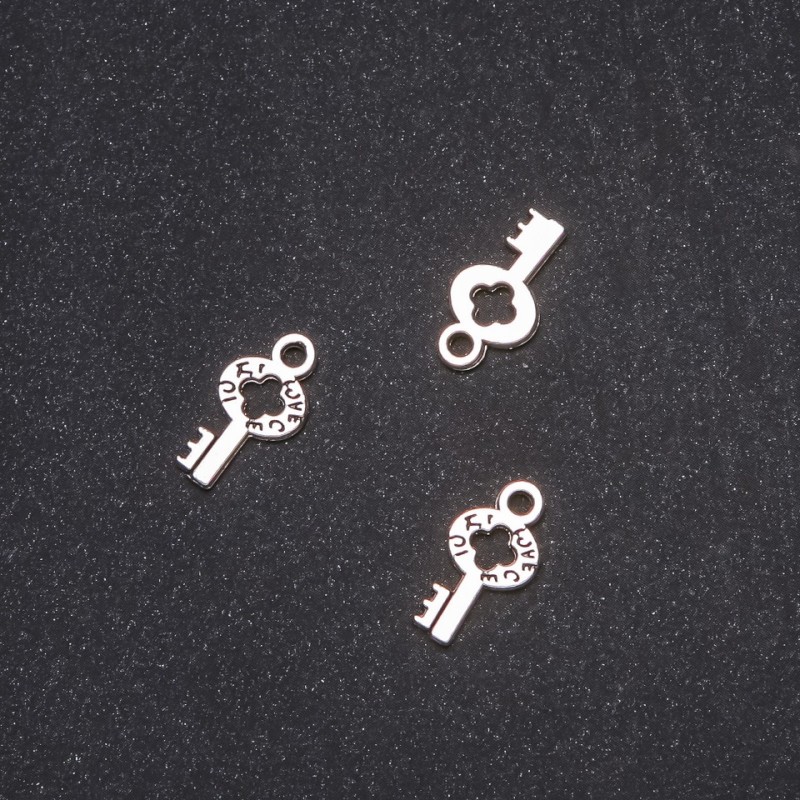 Feronerie – pandantiv 9x17 mm, ambalaj 20 g, +/- 25 buc