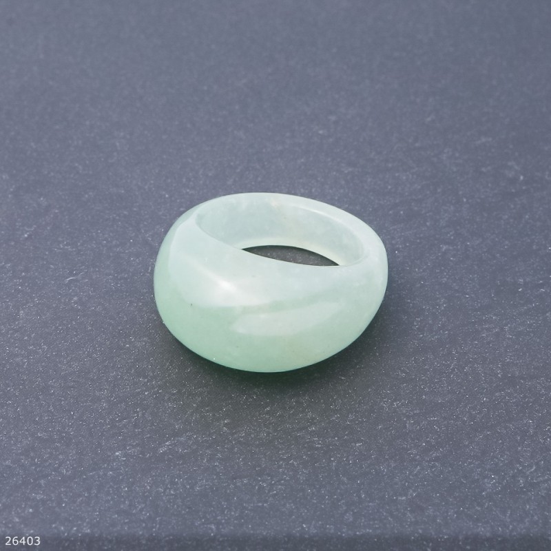 Inel din nefrit natural, înălțime 6,5–15 mm, lățime 4–8 mm, diametrul 20 mm