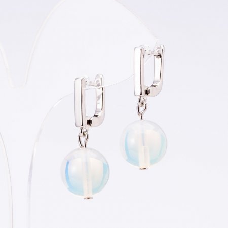 Cercei «Elegant» cu opal de lună, diametrul de 14 mm, lungimea 3 cm