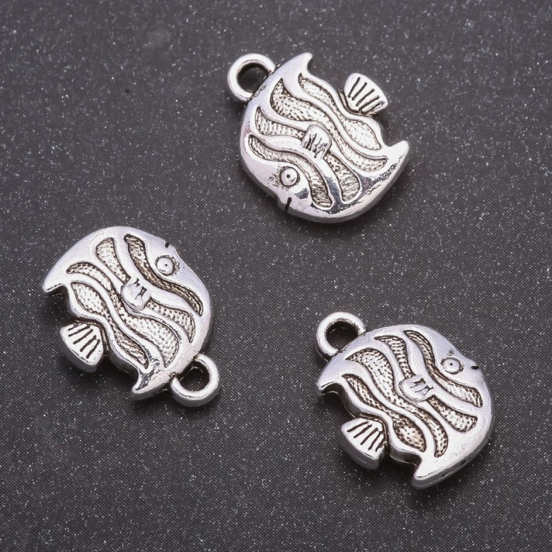 Pandantiv pește din furnitură, diametrul 17x13 mm, greutate aproximativă 20 g, pachet de 8 buc.