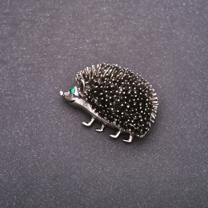 Broșă arici cu pietre verzi, 39×27 mm, metal gri