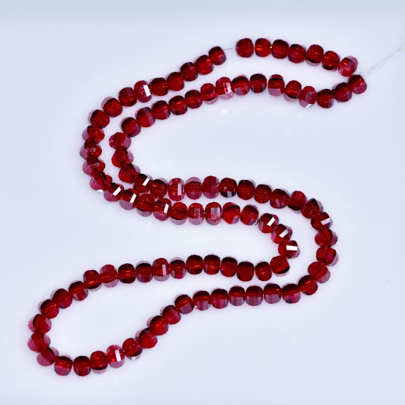 Mărgele din cristal roșu în stil Swarovski, formă de bilă, tăiate, diametrul 5×4 mm, șir lung de 42 cm