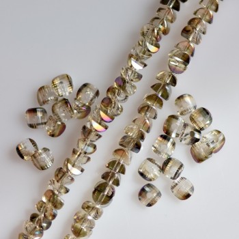 Намистини кришталеві в стилі "Сваровські" шампань з напиленням бузковий "бензин", діаметр 2, 5х4мм нитка, довжина 48см