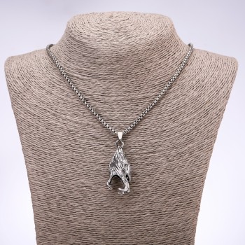 Pandantiv în stilul "punk goth" Lup 45×20 mm pe lanț, lungime 65 cm