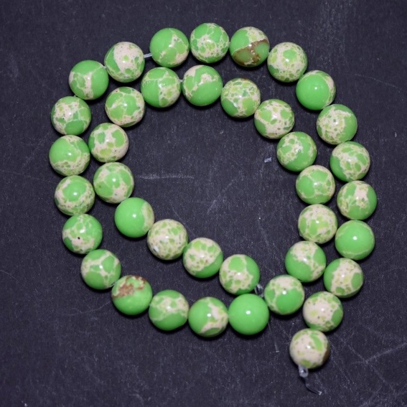 Mărgele Varizit (artificiale), verde deschis, verde salată, mărgele netede, pe șnur, diametru 10 mm, lungime 38 cm (±)