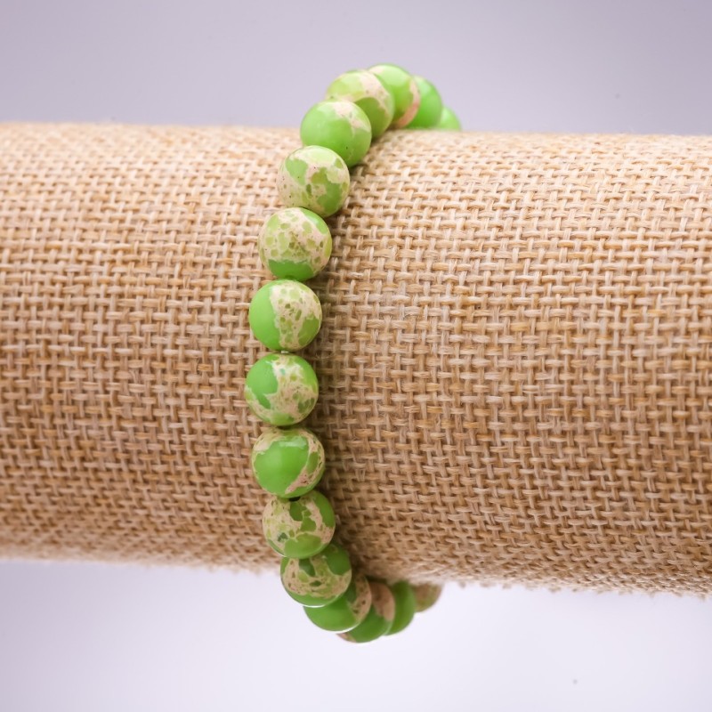 Brățară din varisit verde salată, bile netede, diametru 8 mm, lungime 18 cm, pe elastic